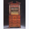 Bookcase / Chest Queen Anne in Mahogany