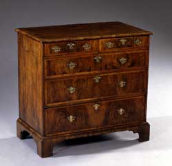 George 1 Chest of Drawers