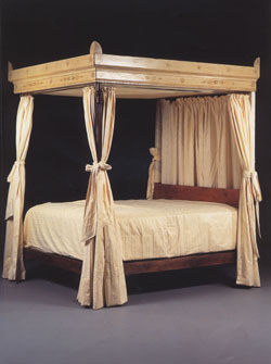 Painted Mahogany 4 Poster Bed